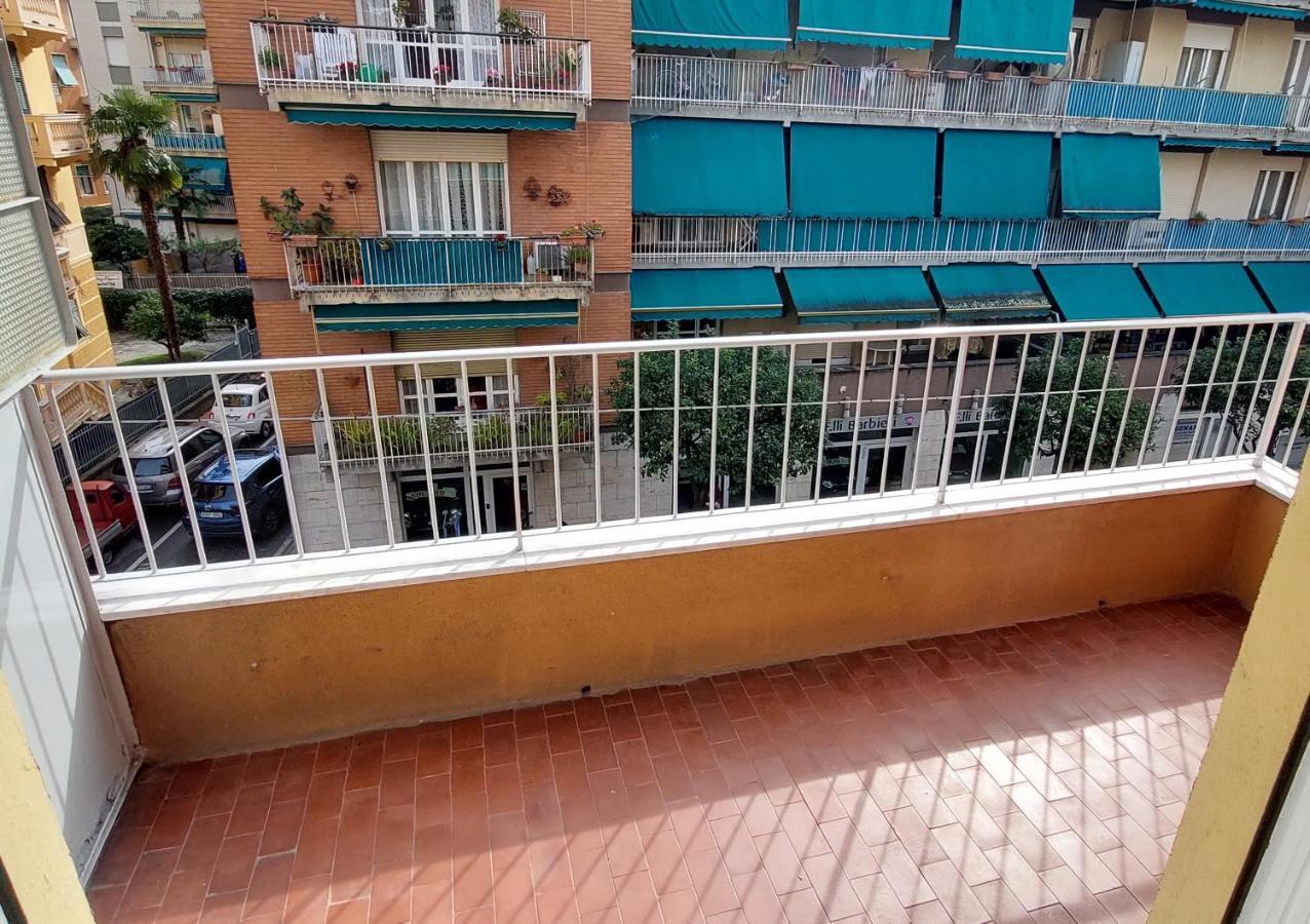 Appartamento In Zona Centrale. Santa Margherita Ligure Luaran gambar