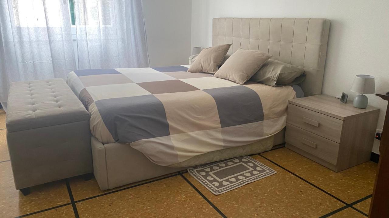 Appartamento In Zona Centrale. Santa Margherita Ligure Luaran gambar